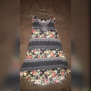 Floral tank